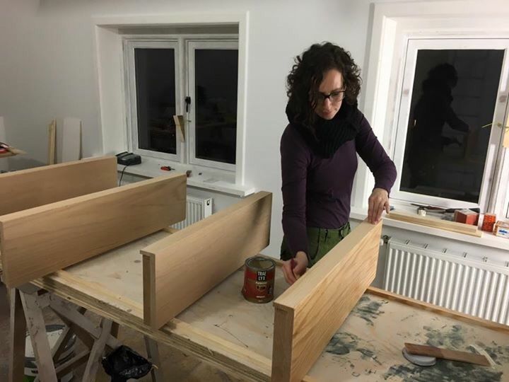 combineren Er is een trend Zeemeeuw DIY: zwevende badkamer planken - Inspiraties - ShowHome.nl
