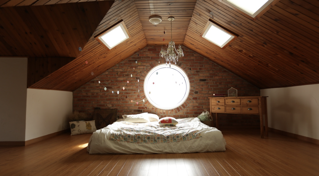 Een glazen lichtkoepel plaatsen: ga voor meer licht in je kamer!