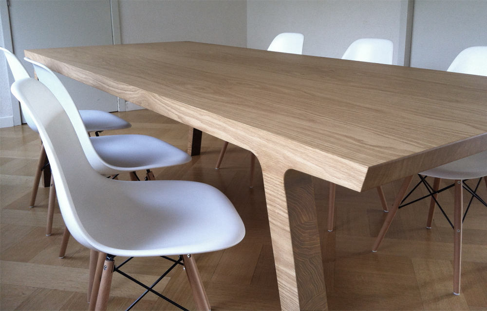 Stoere houten tafel... uit een stuk? - Inspiraties - ShowHome.nl