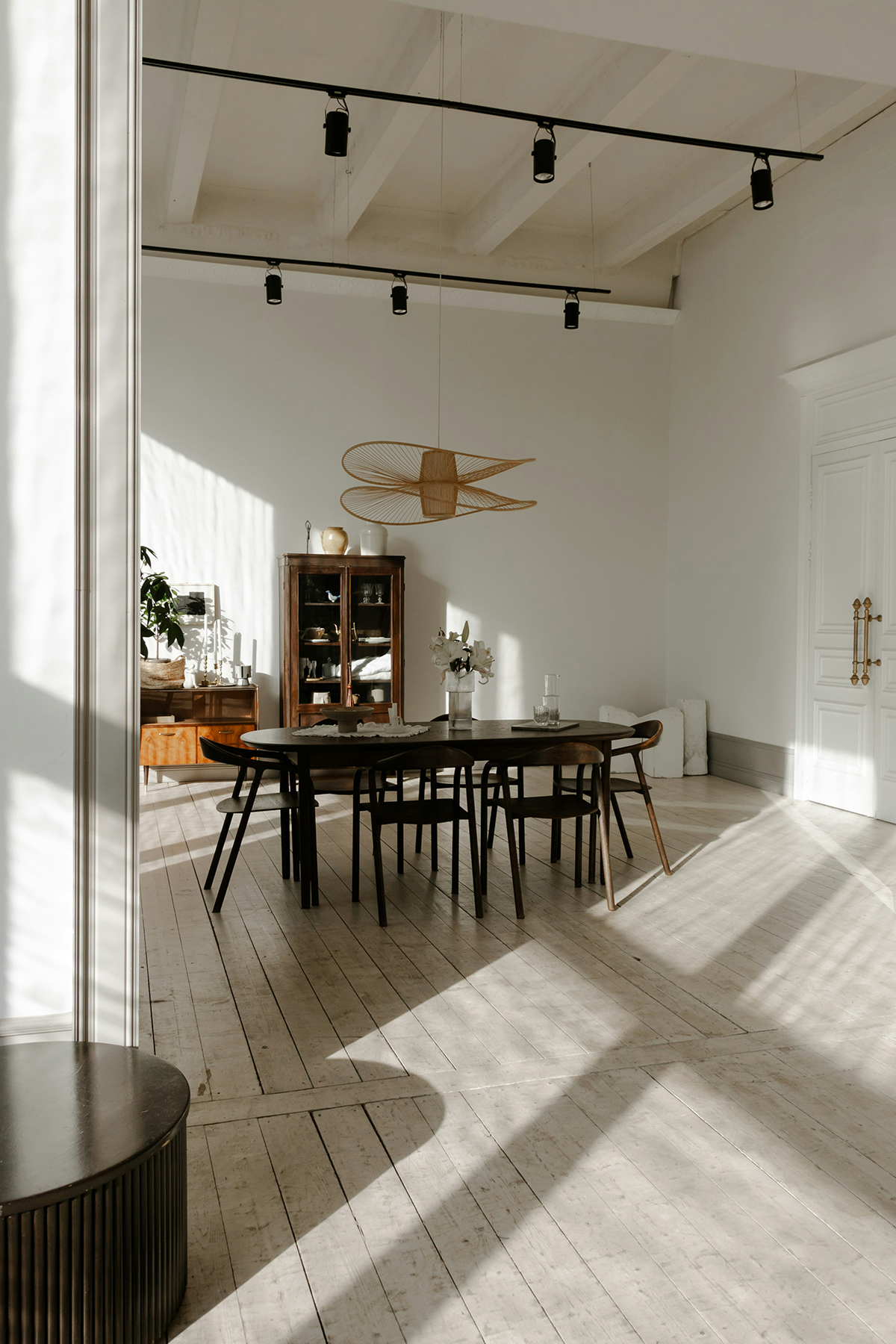 De kracht van neutrale kleuren in je interieur